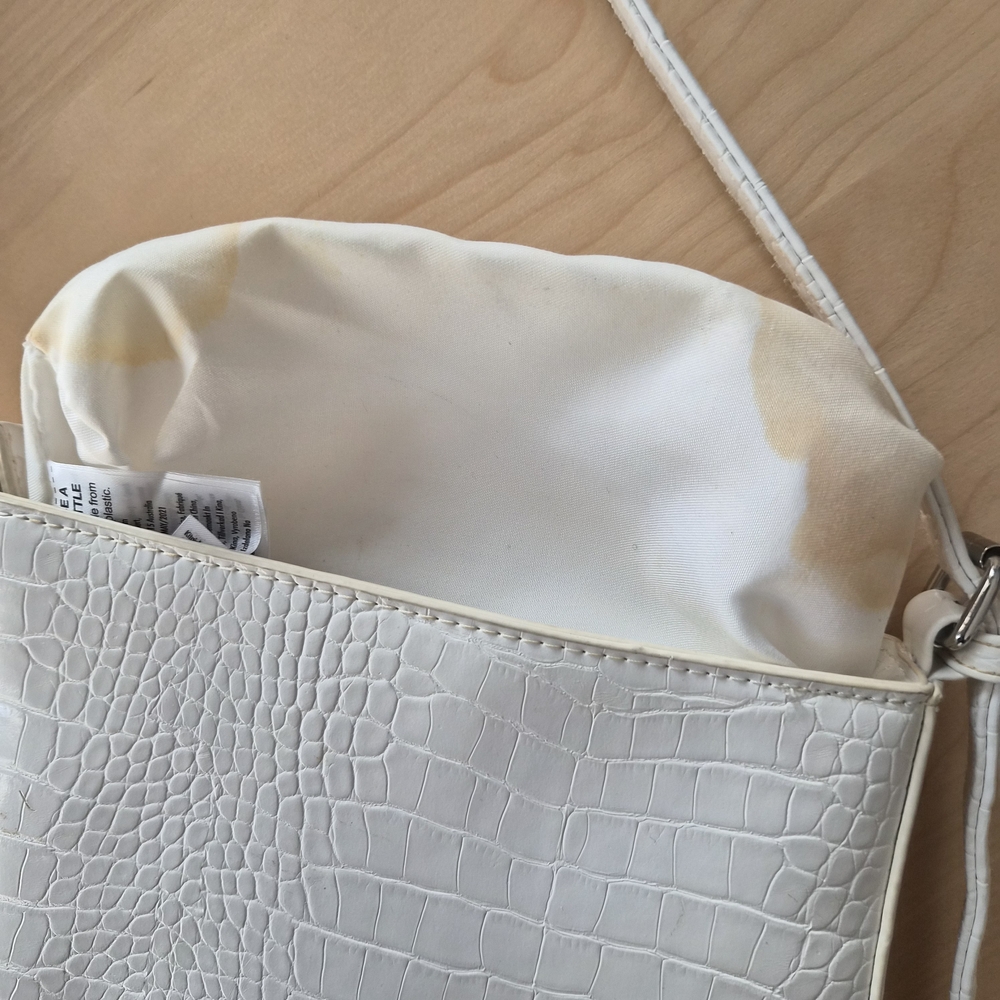 ☆5/$15☆Cotton On White Croc-Embossed Shoulder Bag | Mini Baguette Style - Picture 9 of 16